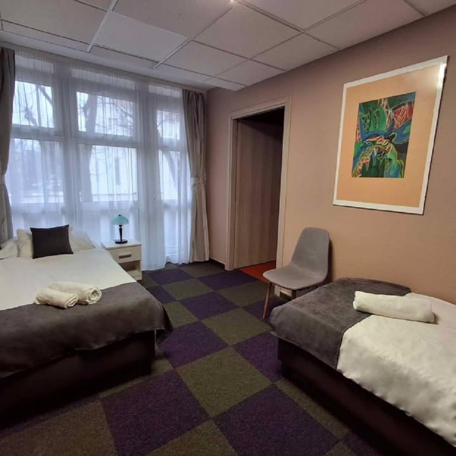 Hotel Unicornis Eger Exterior photo